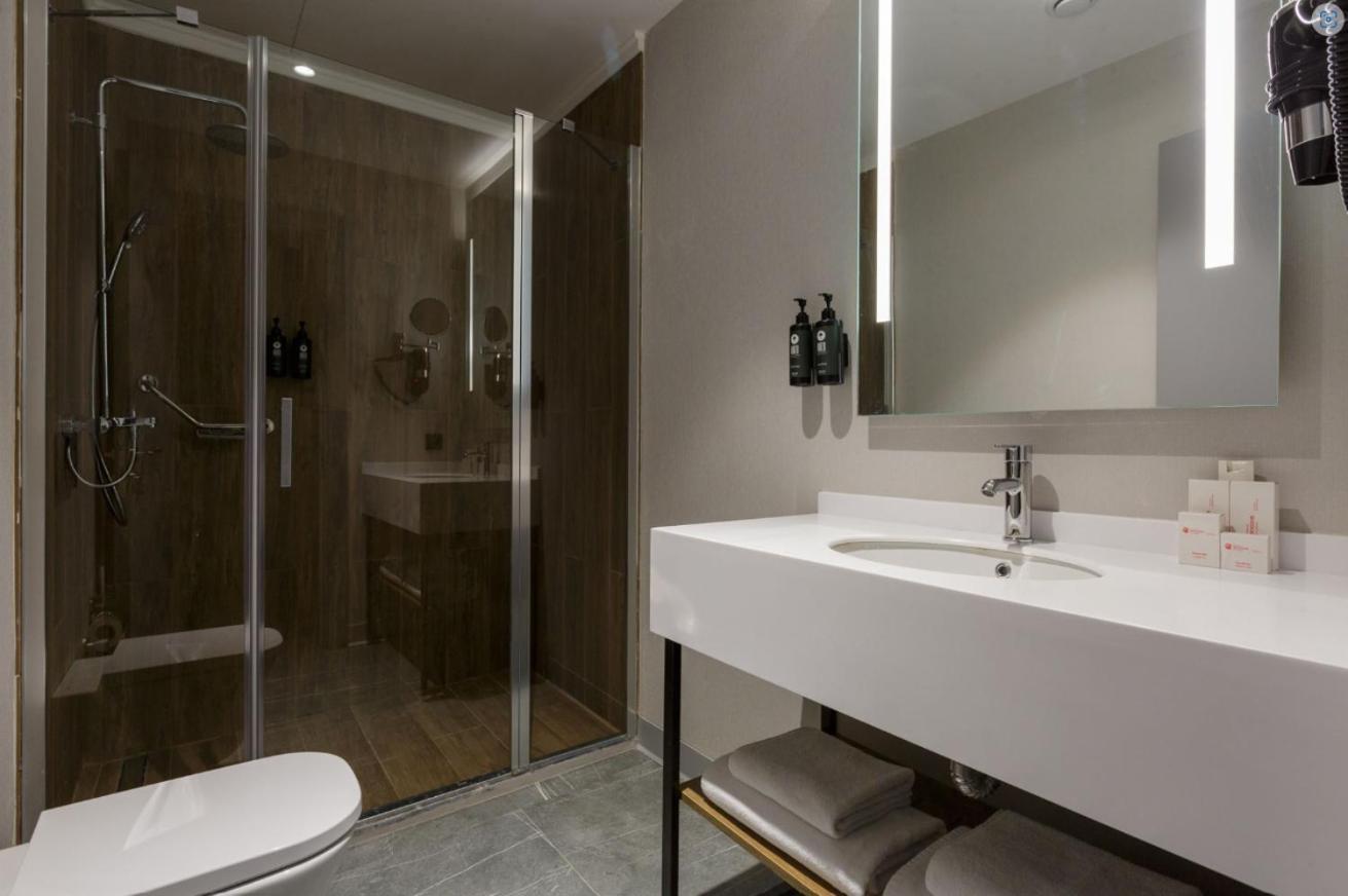 Ramada Encore By Wyndham Istanbul Arnavutkoy Eksteriør bilde